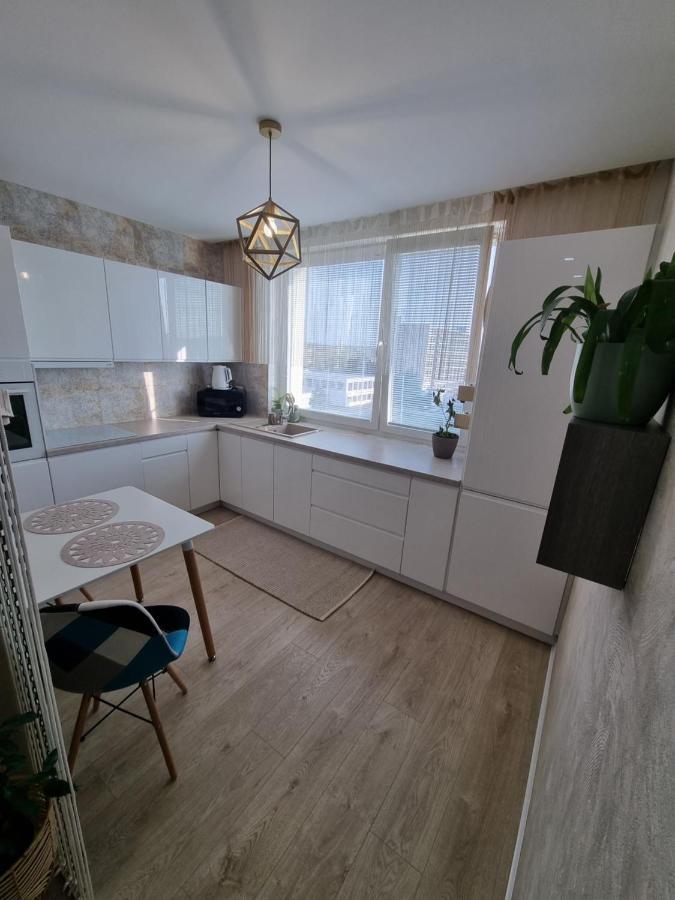 Alpha Apartman Малацки Екстериор снимка